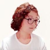 ゆかデザ