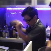 クロ。元動物看護師、現バーテンダー