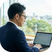 佐藤｜転職参謀：営業特化の転職サポート
