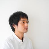 弁護士クリエイター新井玲央奈