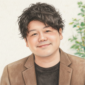 まぁ_ビジネス キャリアコンサルタント