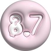 ８。７
