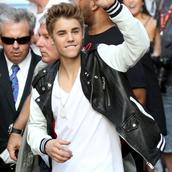 justin0070071