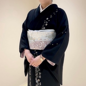 なごみ　美しい着物姿へ導く着付け師