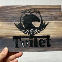 店内のトイレ標識