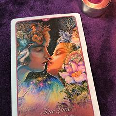 オラクルカード「ウィスパー・オブ・ラブ」