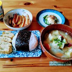 朝食