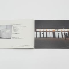 展覧会カタログデザイン