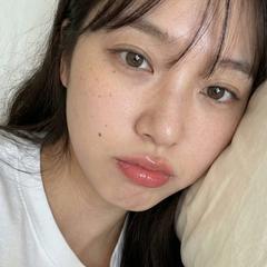 リアルさを追求した人物生成