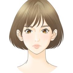 女性の顔