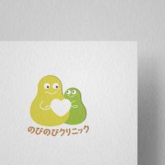のびのびクリニックのロゴ
