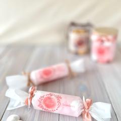 透け感を活かした洋菓子パッケージ