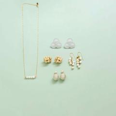 作家さまのブランドイメージとして撮影させていただきました。