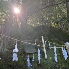 御岩神社 山頂の御神体です^^
