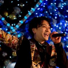 クリスマスアドベント博多駅前で20ステージのライブ・MC