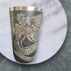 手彫りによるオリジナルタンブラー