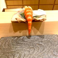 回らないお寿司屋さん