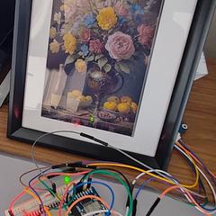 フルカラー電子ペーパーを使ったデジタル額縁