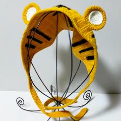 トラ耳のイヤーマフラー