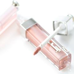 化粧品 リップグロスの写真