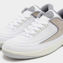 AIR JORDAN 2 