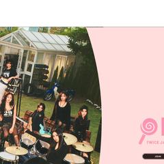 TWICE OFFICIAL FANCLUB