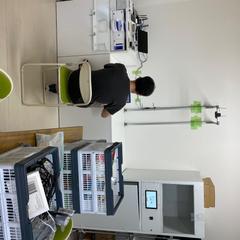 AI搭載セルフクリーニング受付の開発の様子