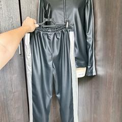 メンズストレッチレザーのセットアップ