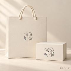 ジャージー牛と葉を描いた牧場ロゴ