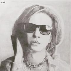YOSHIKI