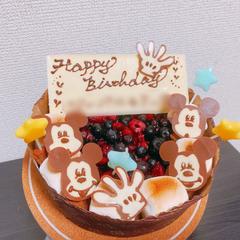 誕生日ケーキ