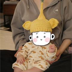 友人に頼まれたベビー用帽子