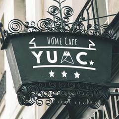 クレープがオススメ！キッチンカーのロゴ　YUAC.様