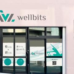 ピラティスジムの窓ガラスシールとカルプ文字