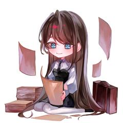 沢山の書類と女の子