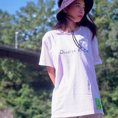 アパレル商品のモデル撮影