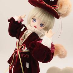 ドールのメイクアップ、アウトフィット作成