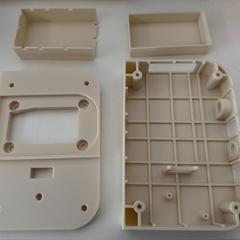 makita18Vバッテリー用降圧コンバーターのケース