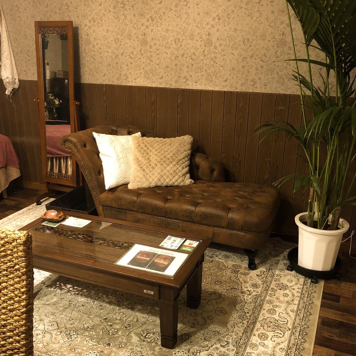 自宅サロンo様 アジアンからヨーロピアンへの模様替えプラン Yuko Interior Worksさん インテリアコーディネーター のポートフォリオ ココナラ